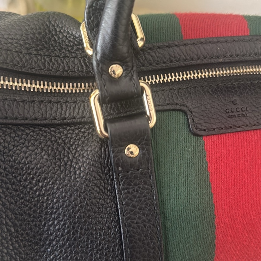 Authentic GUCCI leather Boston Bag- $450 - Picture 7 of 11